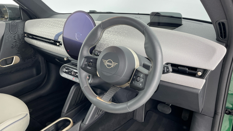 MINI Cooper 160kW SE Classic [Level 2] 54kWh 3dr Auto Electric Hatchback